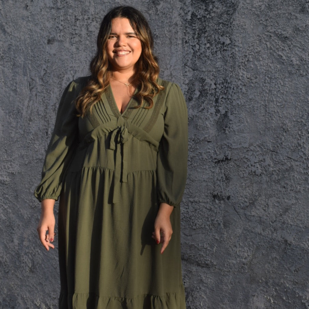 Olivia - Traje Midi Plus